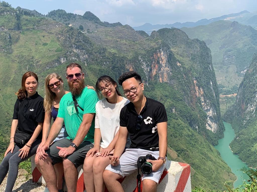 Central Backpackers Hostel Ha Giang Buitenkant foto